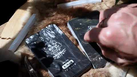 𝓢𝓐𝓒𝓡𝓔𝓓 𝓓𝓡𝓤𝓘𝓓 Oracle Deck ʙʏ ᴇʀɪᴄ ᴛᴇᴄᴄᴇ